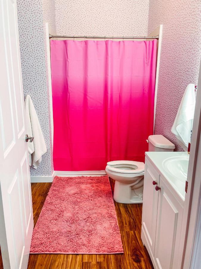 Dolly'S Delight - Boutique Bliss Mins From Broadway Villa Nashville Exterior photo